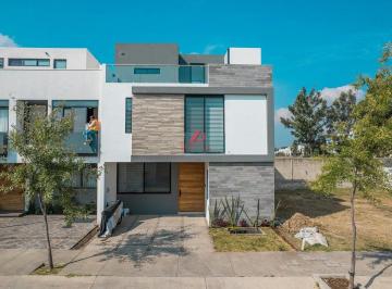 Casa en condominio de 4 habitaciones, Zapopan · Casa en Venta en Solares, Zapopoan, jalisco