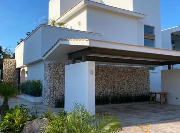 Casa de 5 habitaciones, Benito Juárez · Casa en Venta en Residencial Lagos del Sol