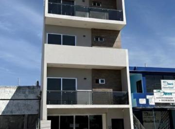 Departamento · 90m² · 2 Recámaras · 2 Estacionamientos · Torre Revolución