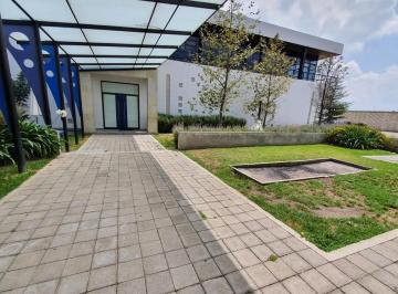 Edificio , Metepec · Edificio Corporativo en Venta en Metepec