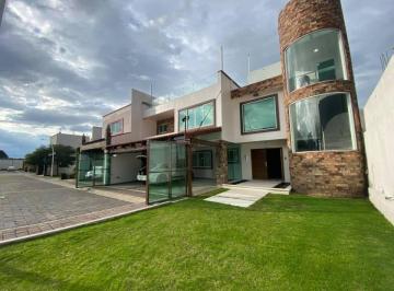 Casa · 5967m² · 5 Recámaras · 3 Estacionamientos · Casa Venta, Lujo, 5 Recamaras, Alberca, Jardín. Cholula, Puebla