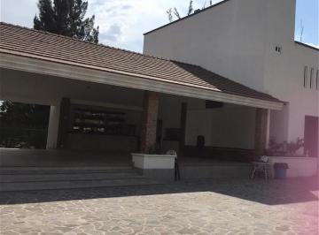 Casa · 5300m² · 5 Recámaras · 10 Estacionamientos · Quinta en Venta León, Gto. por Unam