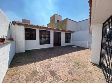 Casa de 5 habitaciones, Naucalpan de Juárez · Casa con Departamento Independiente en Paseos del Bosque