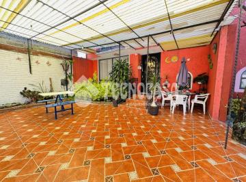 Foto · Casa - Venta