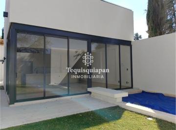 Casa de 3 habitaciones, Tequisquiapan · Casa con 3 Habitaciones en Venta con 360 m² Superficie de Terreno en Club de Golf Tequisquiapan