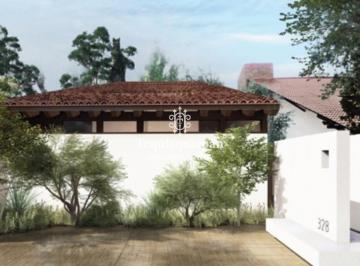 Casa de 3 habitaciones, Tequisquiapan · Casa con 3 Habitaciones en Venta con 360 m² Superficie de Terreno en Club de Golf Tequisquiapan