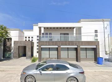 Casa de 5 habitaciones, Torreón · Lasm43 - Residencia en Venta en Campestre La Rosita – Exclusividad y Máxima Amplitud