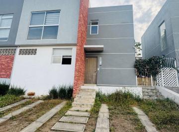 Casa en condominio de 3 habitaciones, Zapopan · Casa en Renta en Colinas de San Isidro Bosque El Centinela Zona Norte Zapopan