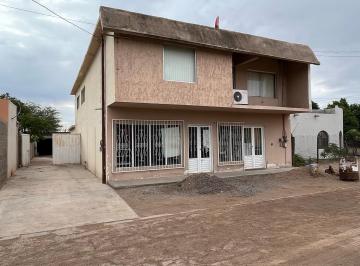 Pricipal Casa Habitación · Casa Habitación o Comercial en Col. Deportiva Calle 17, Caborca Son.