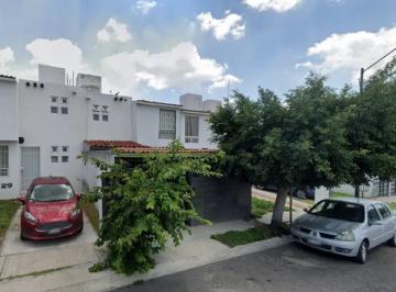 Casa de 3 habitaciones, Corregidora · Remate Bancario Casa en Candiles Querétaro | Debajo de Valor Comercial
