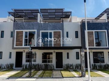 f026e33b2f1181d4c0d1a8a4917c03d56380a0e3b7ea6272a21c65133b25953f · Casa en Renta, en Residencial Loreto, por Parque Puebla