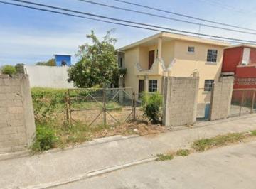 Terreno / Lote · 209m² · 2 Recámaras · Terreno Lucio Blanco