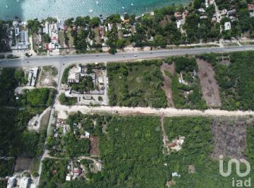 Terreno / Lote · 10135m² · Terreno Estratégico en Bacalar 10,000 m² 150 m de La Laguna Uso Mixto Ideal Para Hotel o Desarrollo