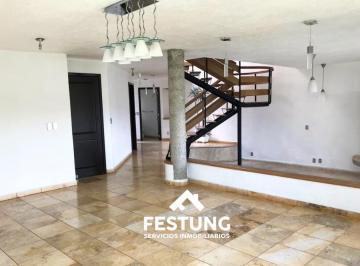 Casa de 3 habitaciones, Alvaro Obregón · Venta Hermosa Casa con Gran Jardín en Alvaro Obregón