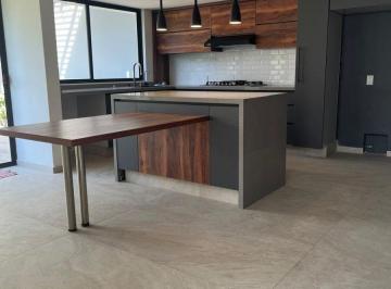Casa de 3 habitaciones, Naucalpan de Juárez · Lujosa Casa en Venta Ciudad Satelite!