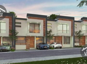 Casa · 304m² · 4 Recámaras · 2 Estacionamientos · Venta de Casa en Nuevo Refugio