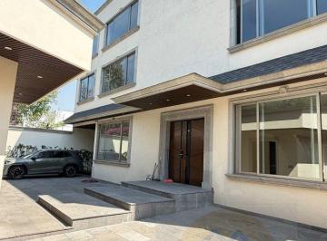 Casa de 7 habitaciones, Miguel Hidalgo · Casa Nueva en Venta 7 Recámaras 12 Estacionamientos Palmas Lomas de Chapultepec