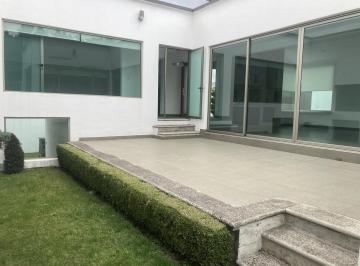 Casa · 497m² · 4 Recámaras · 3 Estacionamientos · Casa en Venta en Santo Tomas Ajusco