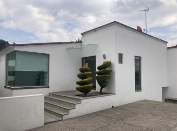 Casa · 497m² · 4 Recámaras · 3 Estacionamientos · Casa en Venta en Santo Tomas Ajusco