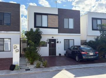 Casa de 2 habitaciones, Conkal · Casa en Venta - Privada Idilia, Mérida