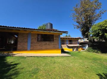 Casa · 220m² · 4 Recámaras · 3 Estacionamientos · Casa en Venta a 5 Minutos de Club de Golf Avándaro