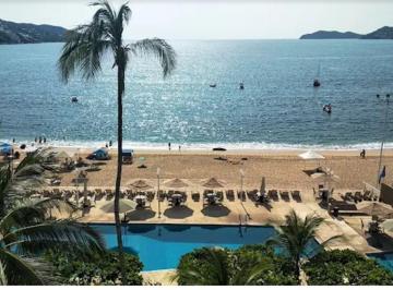 Departamento de 2 habitaciones, Acapulco de Juárez · Departamento en Playa Zona Dorada