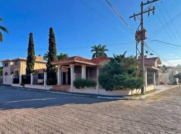 Casa de 4 habitaciones, Tampico · Casa - Country Club