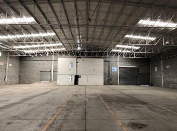 Bodega comercial , Chihuahua · Bodega 1,390 m² // Complejo Ind Chihuahua // Al Norte.