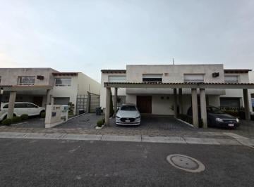 Casa en condominio de 3 habitaciones, Calimaya · Casa en Venta con Ampliacion Fracc. Valle de Las Fuentes Calimaya