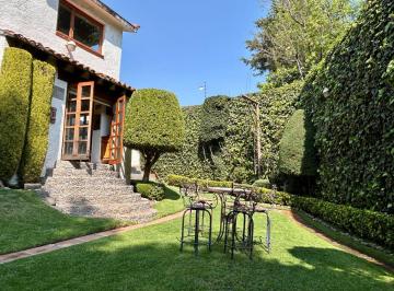 Casa de 4 habitaciones, La Magdalena Contreras · A Una Cuadra de San Jerónimo Lídice | 4 Recámaras | 150 m² de Jardín | Área Social con Bar |