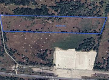 4237c7530c2f822f115daf5be773eb65805e566bf1420a55031d869411efb4e1 · Terreno Comercial en Venta en Cadereyta