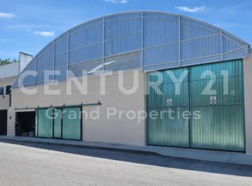 Bodega comercial , Solidaridad · Bodega Industrial 500 m² en Renta – Playa del Carmen – Uso Comercial