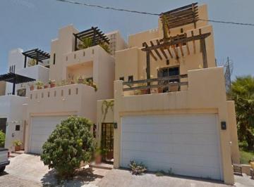Casa de 4 habitaciones, Mazatlán · Casa con 165 m² Superficie de Terreno, 4 Recámaras en Venta en Fraccionamiento El Secreto