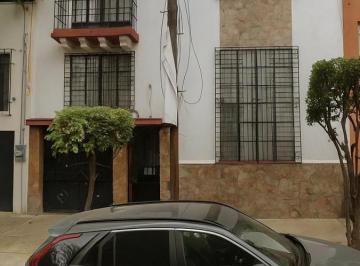 Casa de 3 habitaciones, Cuauhtémoc · Casa en Venta Col Condesa Sobre Gomez Palacio 3 Recamaras 4 Estacionamientos Excelente Oportunidad!