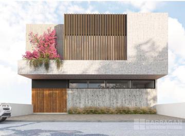 Casa · 391m² · 3 Recámaras · 3 Estacionamientos · Casa en Venta con Sótano y Amplios Espacios en Misión San Jerónimo