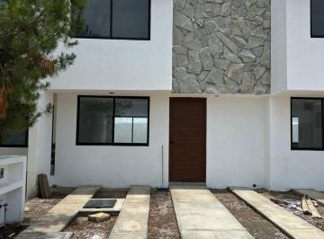 Casa · 110m² · 3 Recámaras · 2 Estacionamientos · Casa - Ciudad Maderas Residencial Querétaro