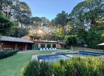 Rancho de 4 habitaciones, Valle de Bravo · Rancho Ecuestre en Venta en Avandaro