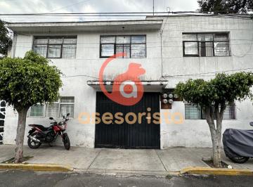 Casa de 4 habitaciones, Tlalpan · Casa en Isidro Fabela Para Remodelar