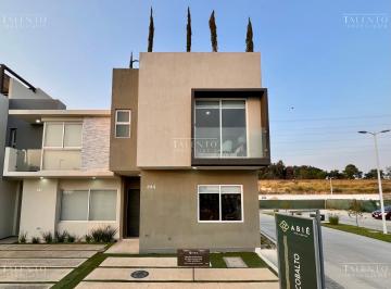 Casa de 3 habitaciones, Zapopan · Casa Venta en Valle Imperial Zapopan Jalisco