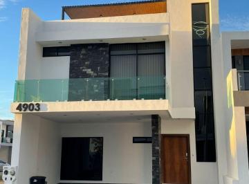 Casa de 5 habitaciones, Mazatlán · Casa en Venta en Coto Atlántico