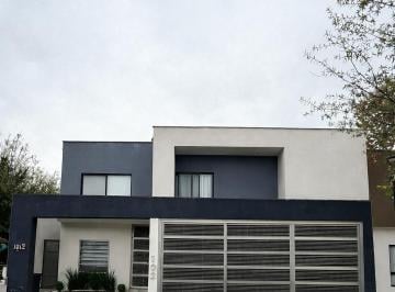 Casa de 3 habitaciones, General Escobedo · Residencia Premium en La Encomienda
