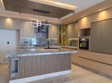 Casa · 297m² · 3 Recámaras · 2 Estacionamientos · Casa en Venta en San Ángel