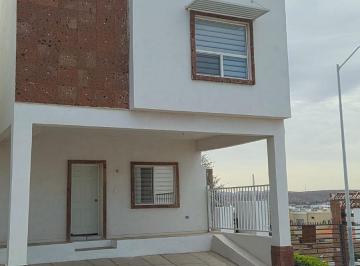 Casa de 3 habitaciones, Chihuahua · Casa Amueblada en Renta X Av Reliz