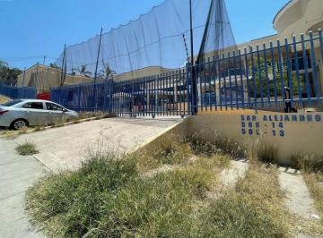 Local en centro comercial , Tonalá · Centro Comercial en Venta en Tonalá