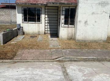 Casa de 2 habitaciones, Toluca · Casa en Venta en La Colonia San Mateo Atenco, Toluca