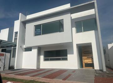 Casa en condominio de 3 habitaciones, Tlajomulco de Zúñiga · Hermosa Casa Para Estrenar!