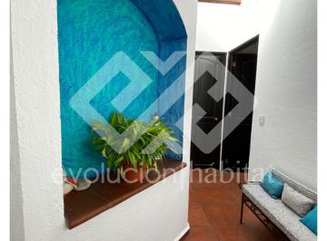 Casa de 4 habitaciones, Cuernavaca · Casa en Venta en Jardines de Cuernavaca