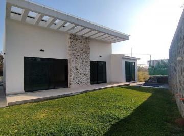 dabb80146adfdb1f2888d73dc4d7197f1fa54b1fd459ba7eed8735277784e5cf · Casa en Venta en Lomas de Cocoyoc