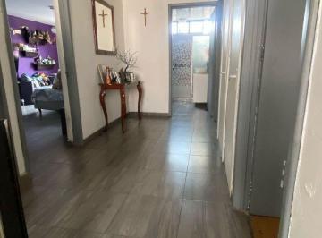 Casa de 5 habitaciones, Gustavo A. Madero · Casa con Excelente Ubicación.