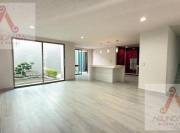 Casa en condominio · 500m² · 4 Recámaras · Venta o Renta San Jose Toluca Cercania a Federacion de Futbol